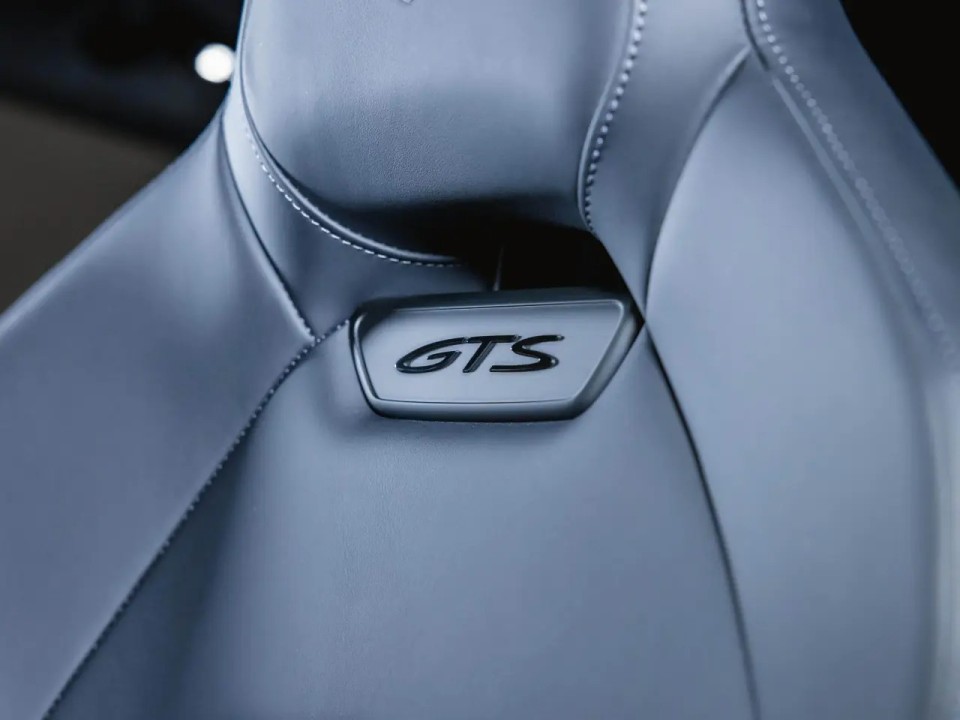 Porsche Panamera GTS - foto 26