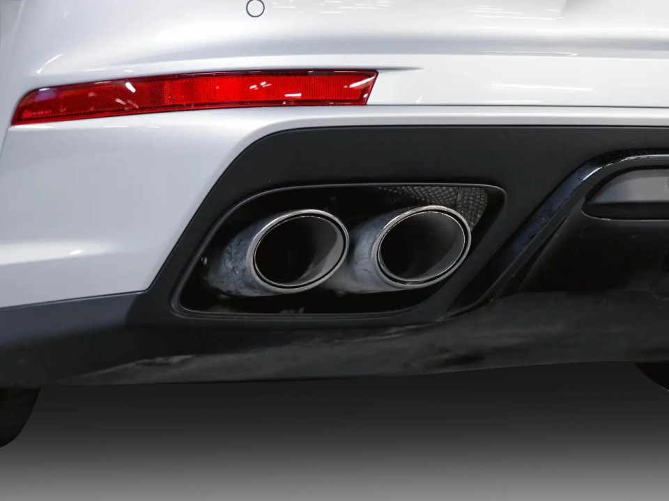 Porsche Panamera GTS - foto 43