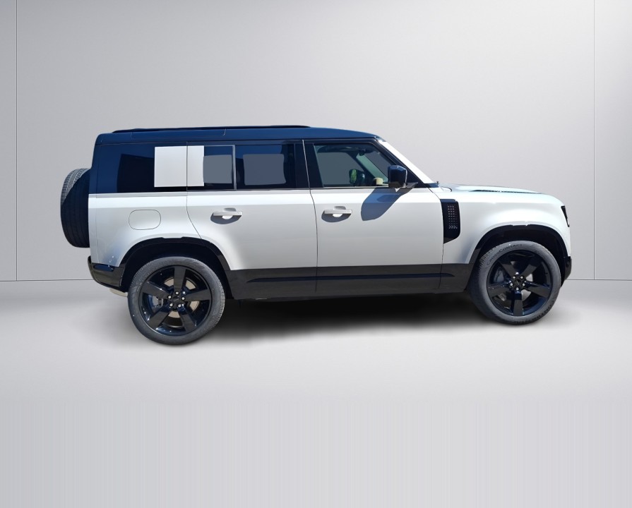 Land Rover Defender 110 D350 X-Dynamic HSE (5)