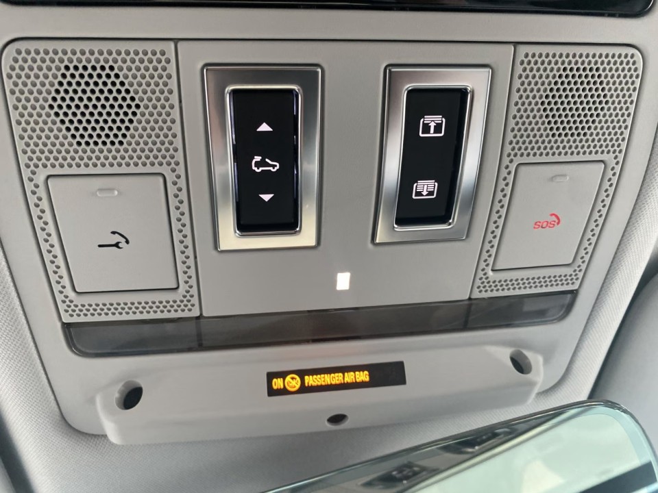 Land Rover Defender 110 D350 X-Dynamic HSE - foto 14