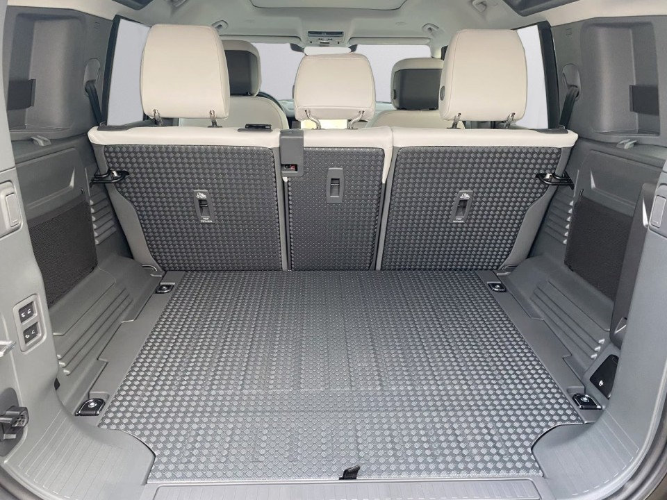 Land Rover Defender 110 D350 X-Dynamic HSE - foto 24