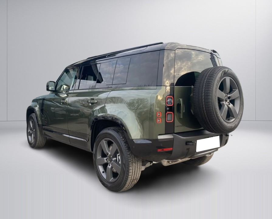 Land Rover Defender 110 D350 X-Dynamic HSE (5)