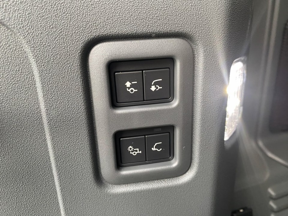 Land Rover Defender 110 D350 X-Dynamic HSE - foto 16