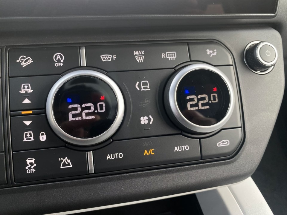 Land Rover Defender 110 D350 X-Dynamic HSE - foto 18
