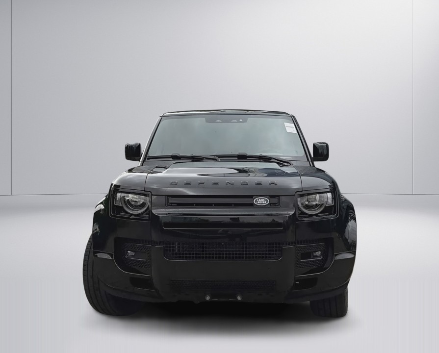 Land Rover Defender 110 D300 X-Dynamic SE (2)