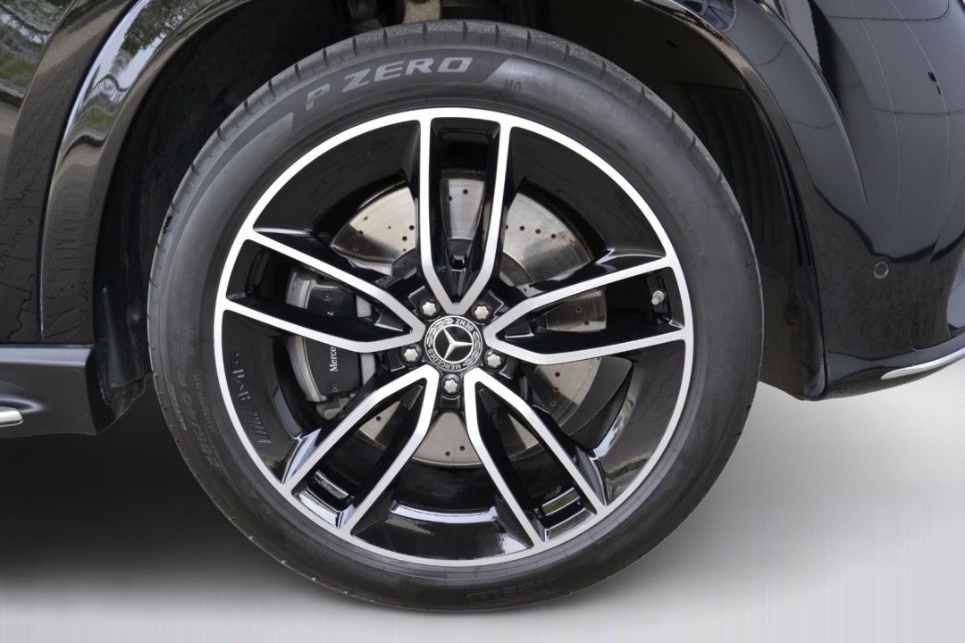 Mercedes-Benz GLE Coupé 450d 4MATIC AMG Line - foto 43