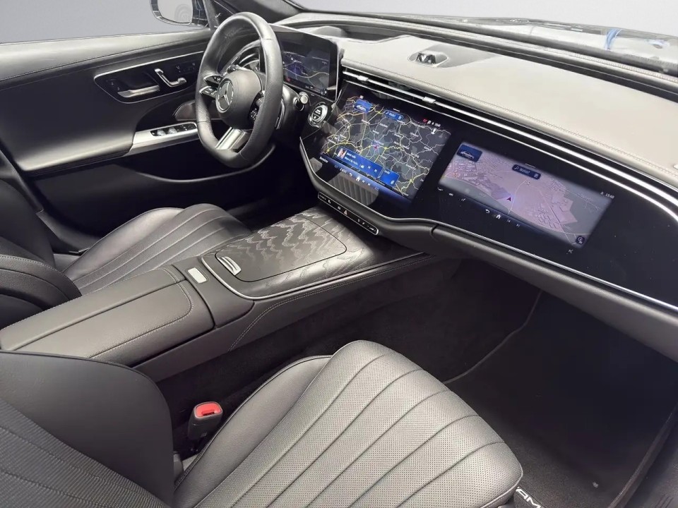 Mercedes-Benz E 450 4MATIC AMG Line - foto 7