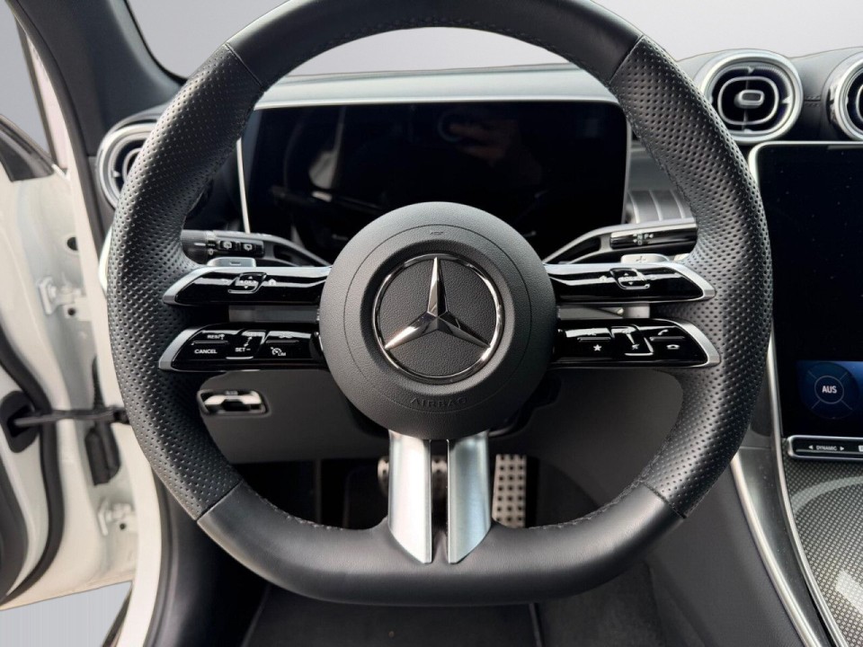 Mercedes-Benz GLC 300de 4MATIC AMG Line - foto 11