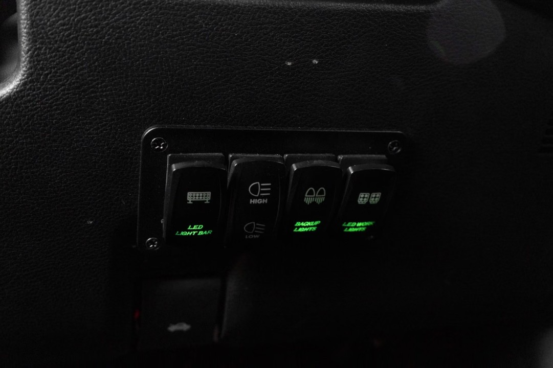 Dodge RAM 1500 Laramie 4x4 - foto 19