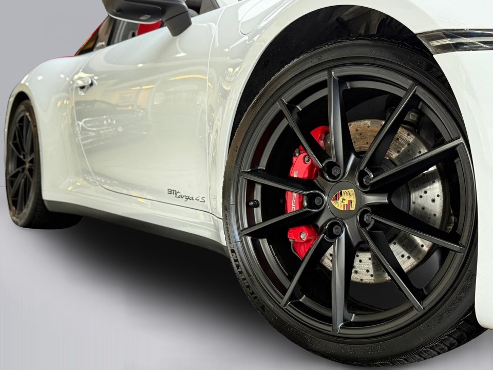 Porsche 911 Targa 4S - foto 28