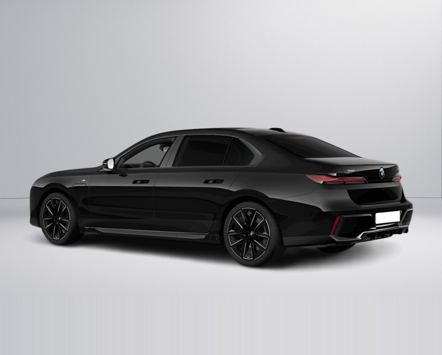 BMW Seria 7 750e xDrive M-Sport (5)