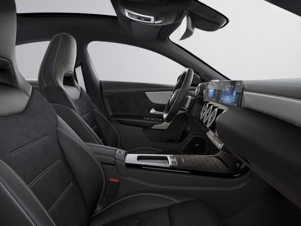 Mercedes-Benz CLA 250 e Hybrid - foto 14