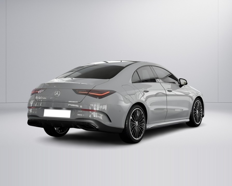 Mercedes-Benz CLA 250 e Hybrid (5)