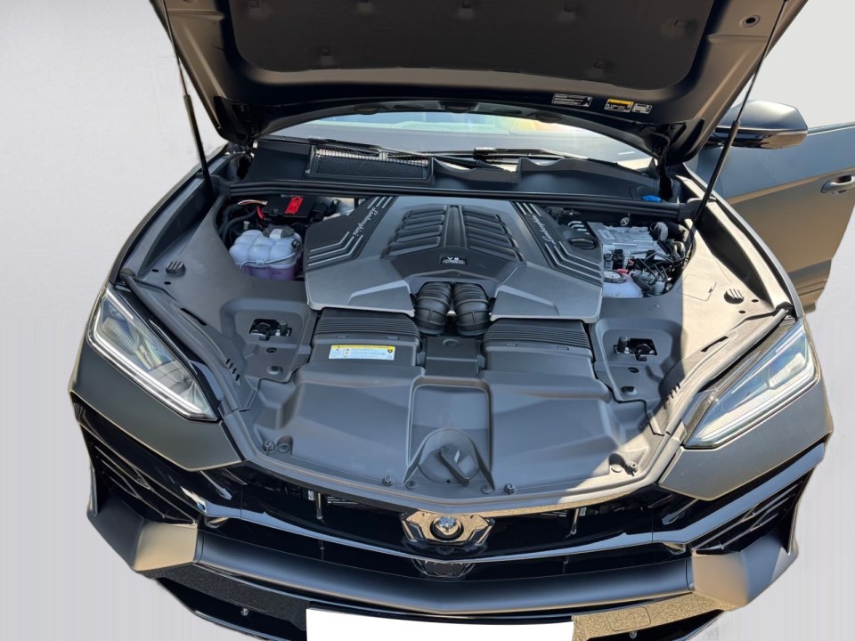 Lamborghini URUS SE - foto 38