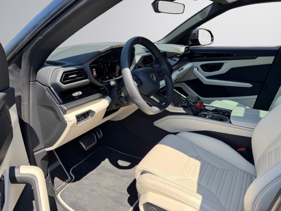 Lamborghini URUS SE - foto 24