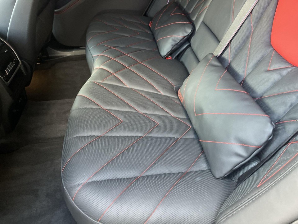 BMW XM Label - foto 18