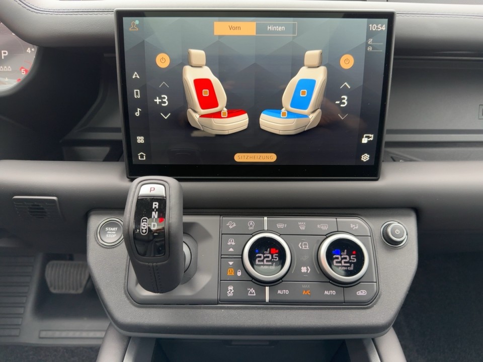Land Rover Defender 110 D300 X-Dynamic HSE - foto 12