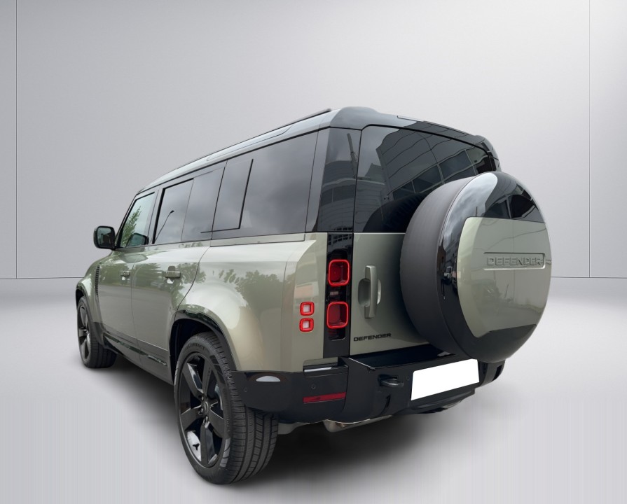 Land Rover Defender 110 D300 X-Dynamic HSE (4)