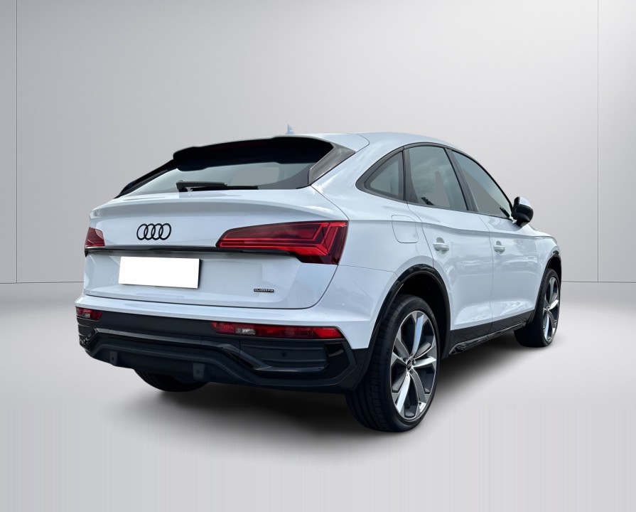 Audi Q5 Sportback 40TDI quattro S tronic (2)