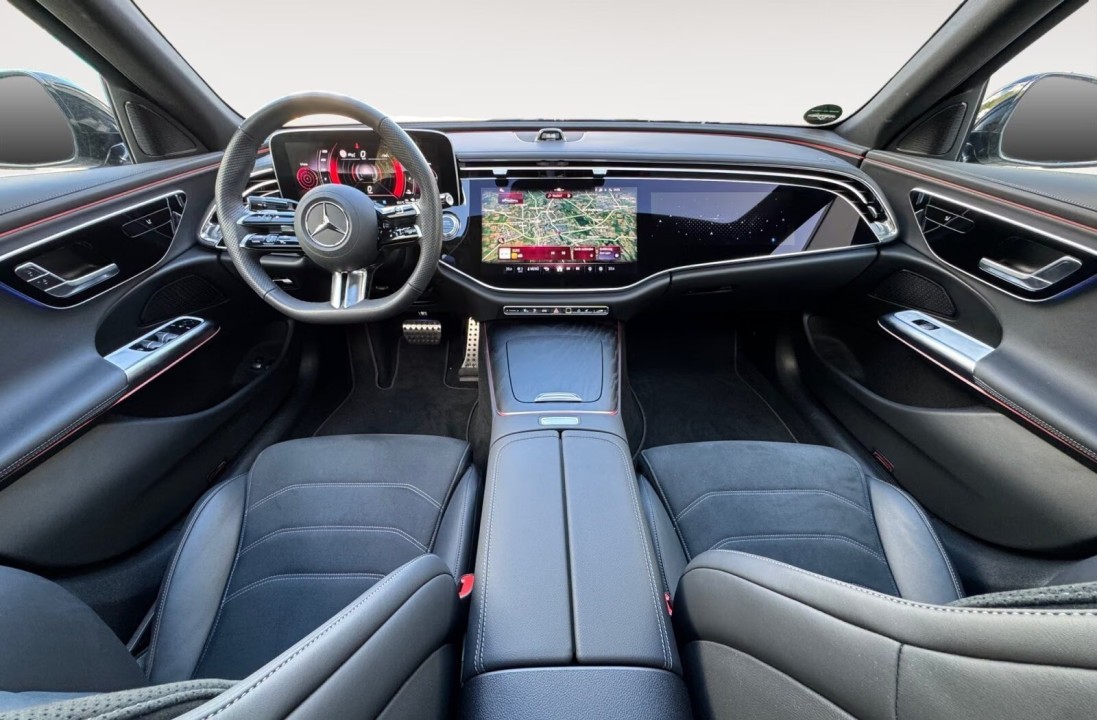 Mercedes-Benz E 300e AMG Line - foto 12