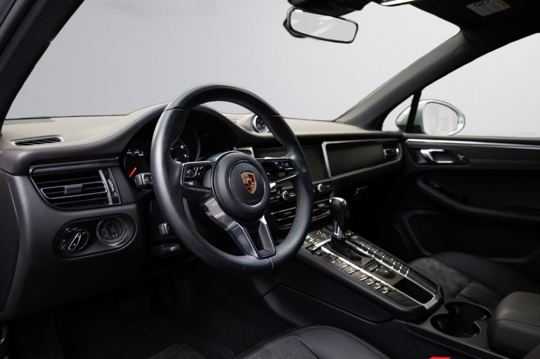Porsche Macan (5)