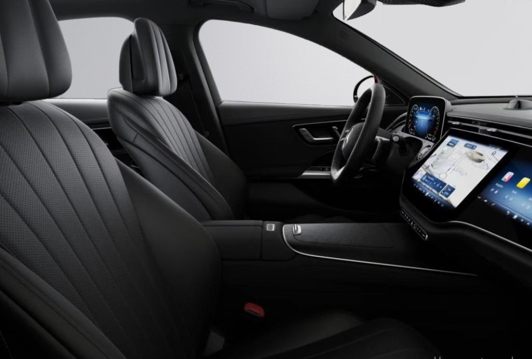 Mercedes-Benz E 300de 4MATIC AMG Line - foto 9