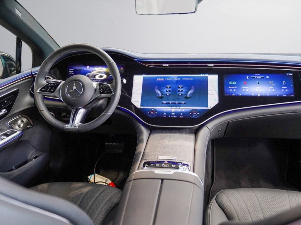 Mercedes-Benz EQE 300 AMG Line - foto 6