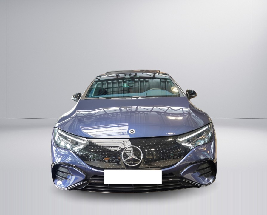 Mercedes-Benz EQE 300 AMG Line (2)