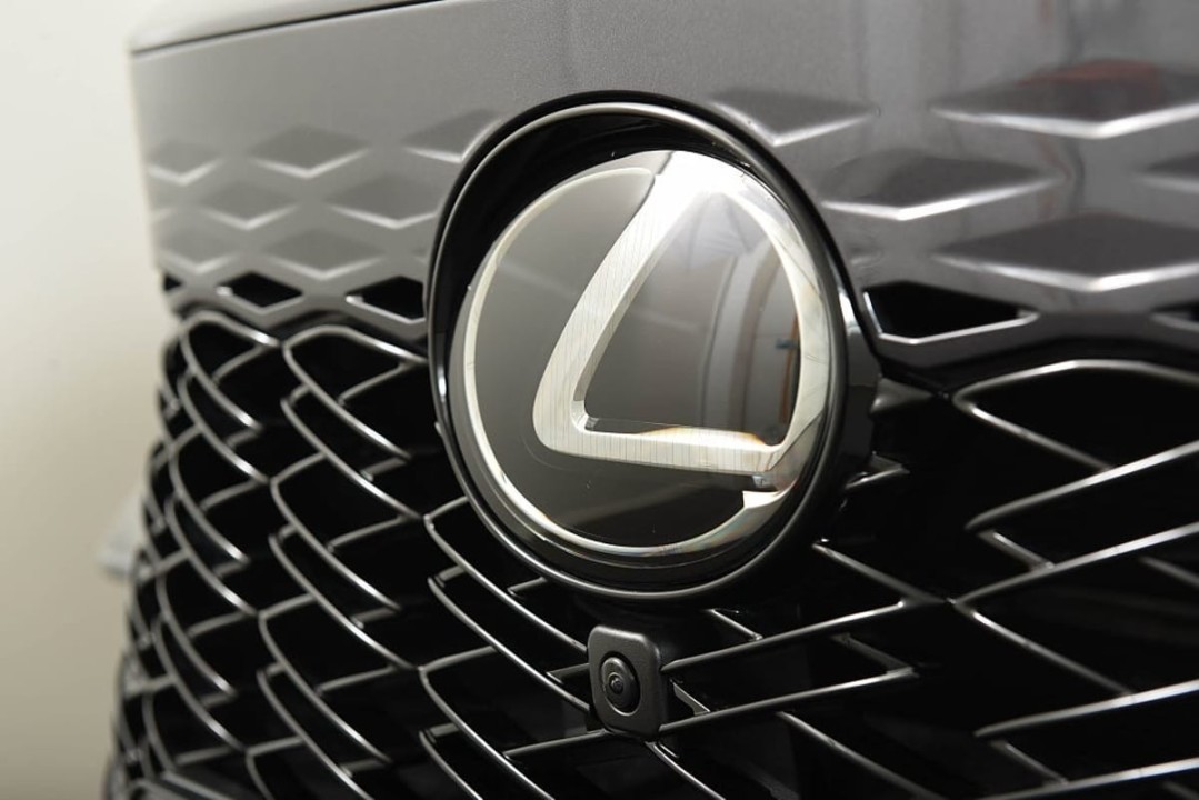 Lexus Seria RX 450h+ AWD F-Sport - foto 27