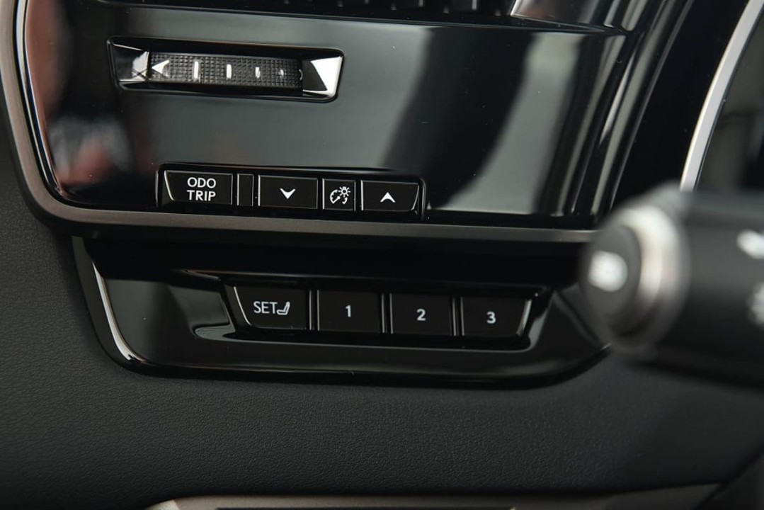Lexus Seria RX 450h+ AWD F-Sport - foto 18