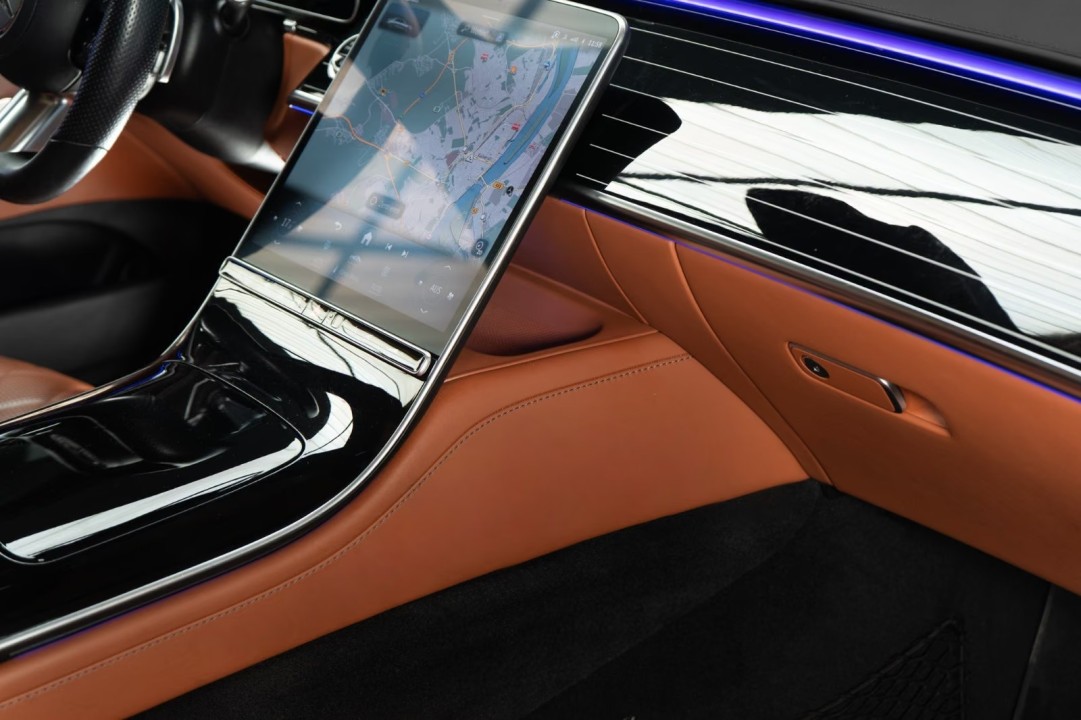 Mercedes-Benz S 350d 4MATIC AMG Line - foto 22
