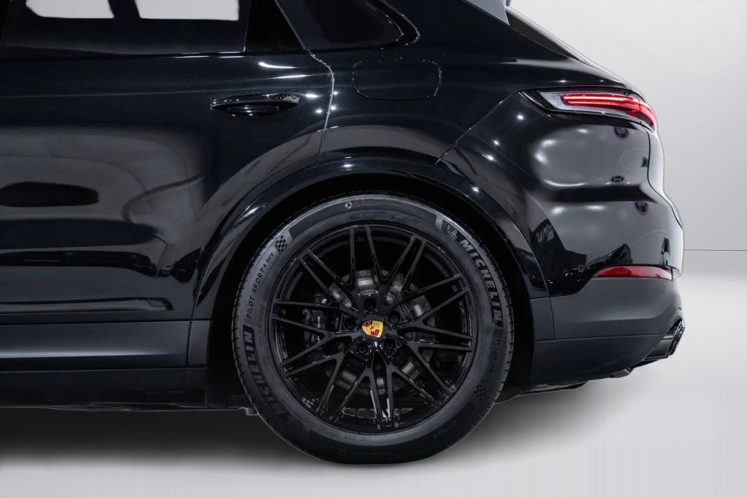 Porsche Cayenne Hybrid - foto 33
