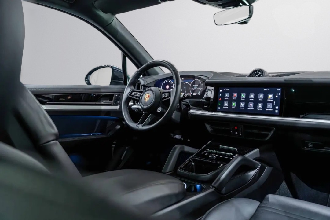 Porsche Cayenne Hybrid - foto 11