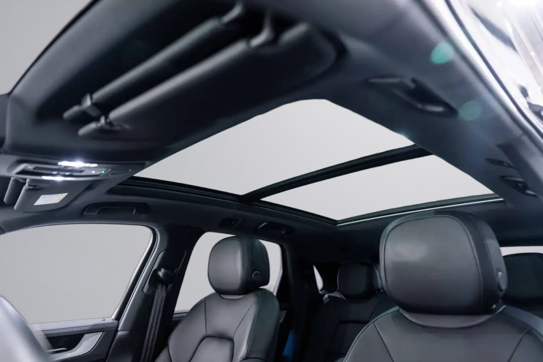Porsche Cayenne Hybrid - foto 26