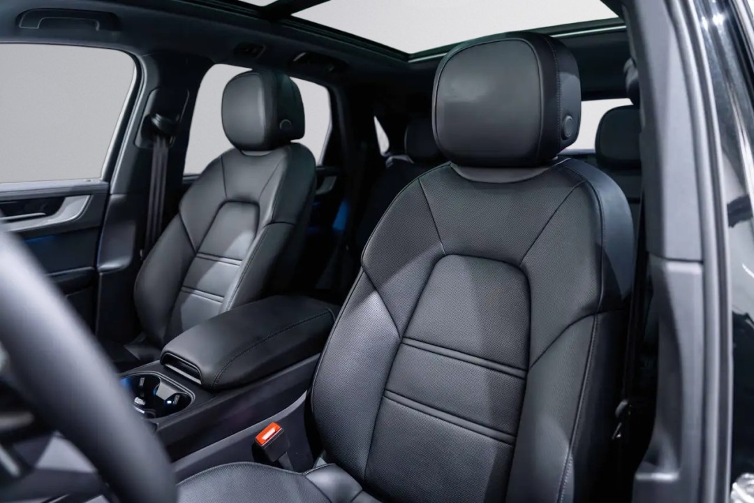 Porsche Cayenne Hybrid - foto 23