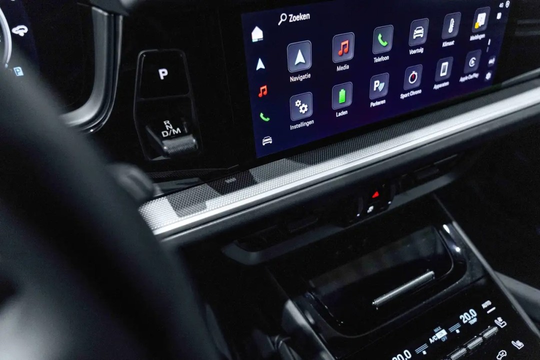 Porsche Cayenne Hybrid - foto 14