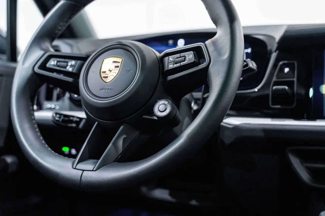Porsche Cayenne Hybrid - foto 12