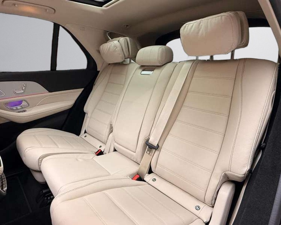Mercedes-Benz GLE 400d 4MATIC AMG Line - foto 14