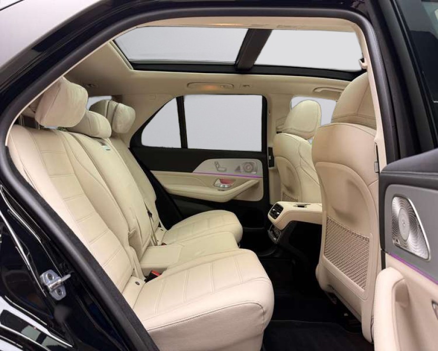 Mercedes-Benz GLE 400d 4MATIC AMG Line - foto 17
