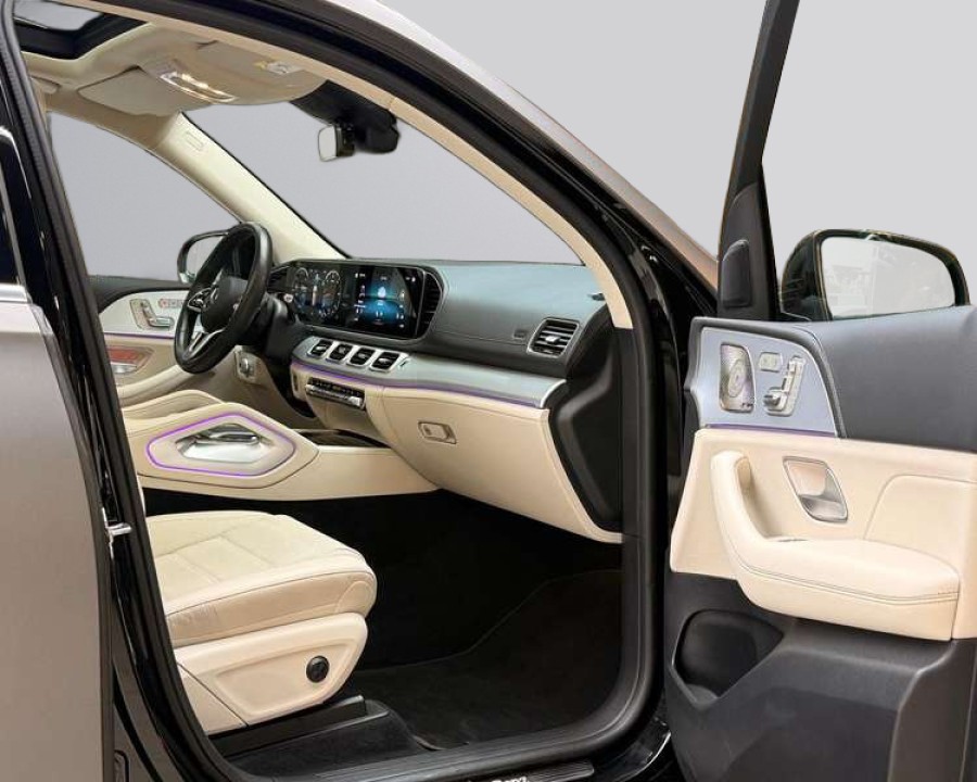 Mercedes-Benz GLE 400d 4MATIC AMG Line - foto 19
