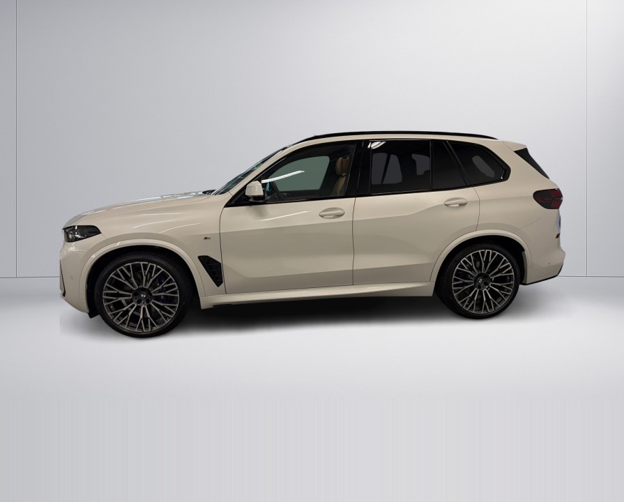 BMW X5 xDrive30d M Sport (2)