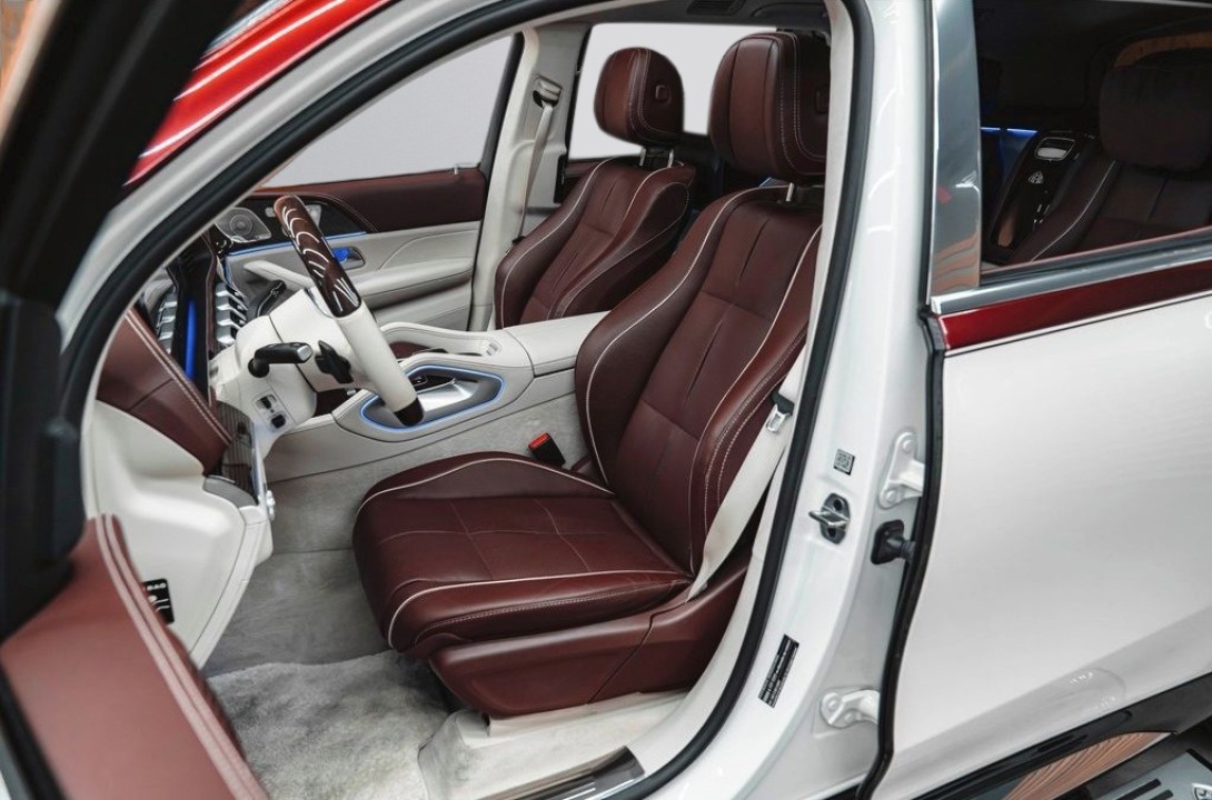 Mercedes-Benz GLS Maybach 600 - foto 8