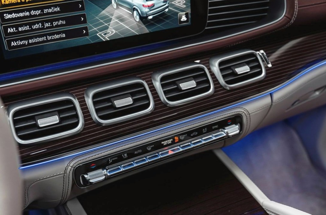 Mercedes-Benz GLS Maybach 600 - foto 14