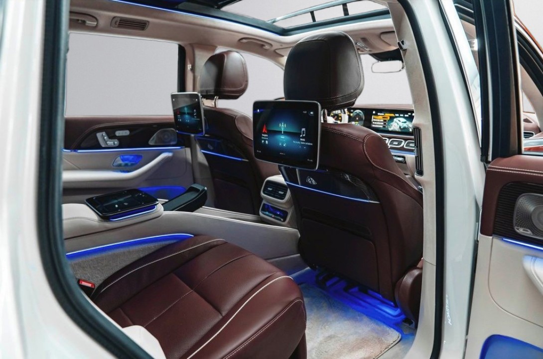 Mercedes-Benz GLS Maybach 600 - foto 22