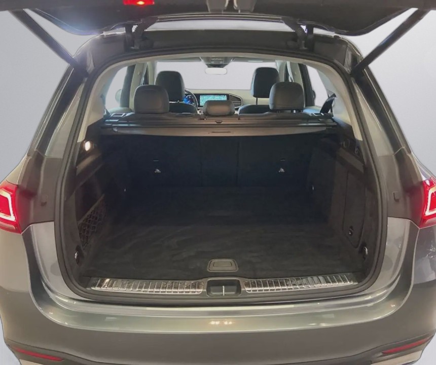 Mercedes-Benz GLE 400d 4MATIC AMG Line - foto 13