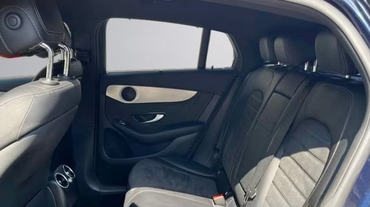 Mercedes-Benz GLC Coupé 220d 4MATIC AMG Line - foto 12