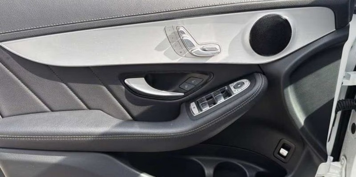 Mercedes-Benz GLC Coupé 220d 4MATIC AMG Line - foto 13