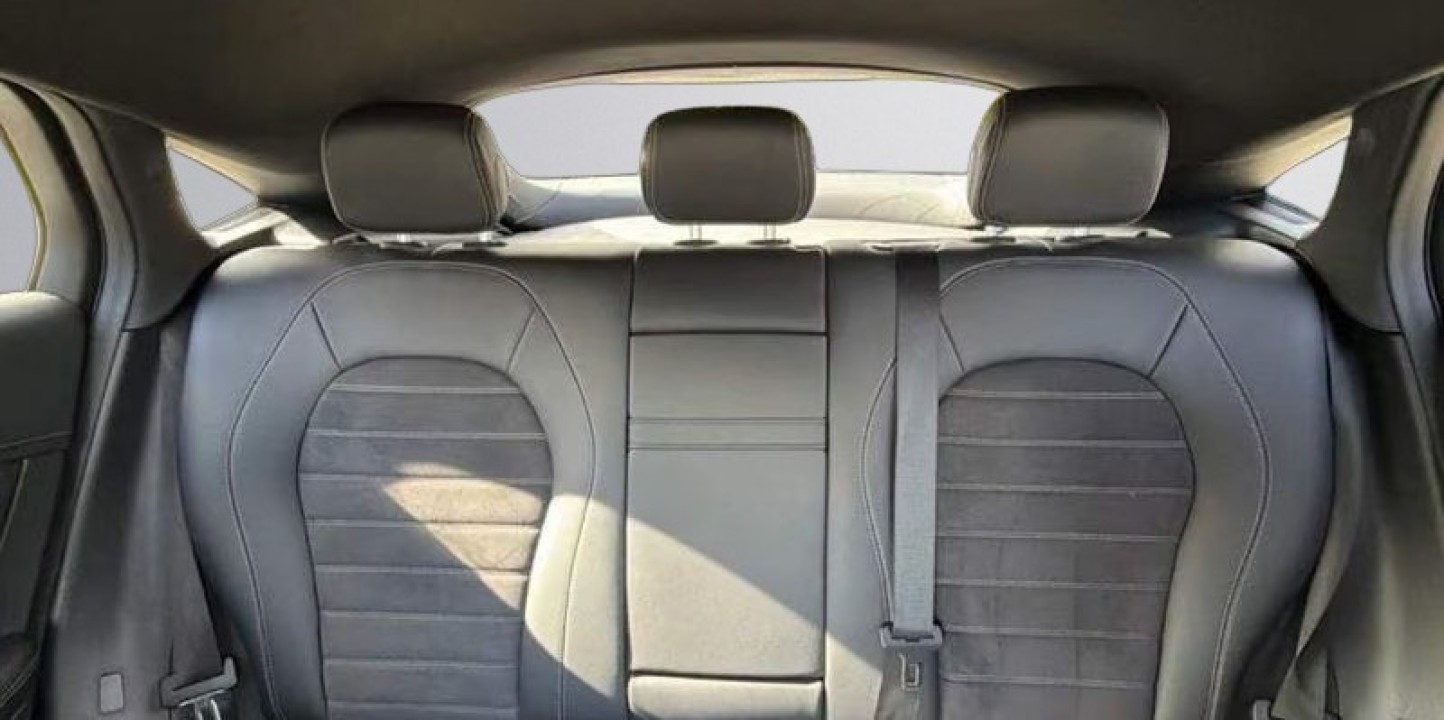 Mercedes-Benz GLC Coupé 220d 4MATIC AMG Line - foto 11