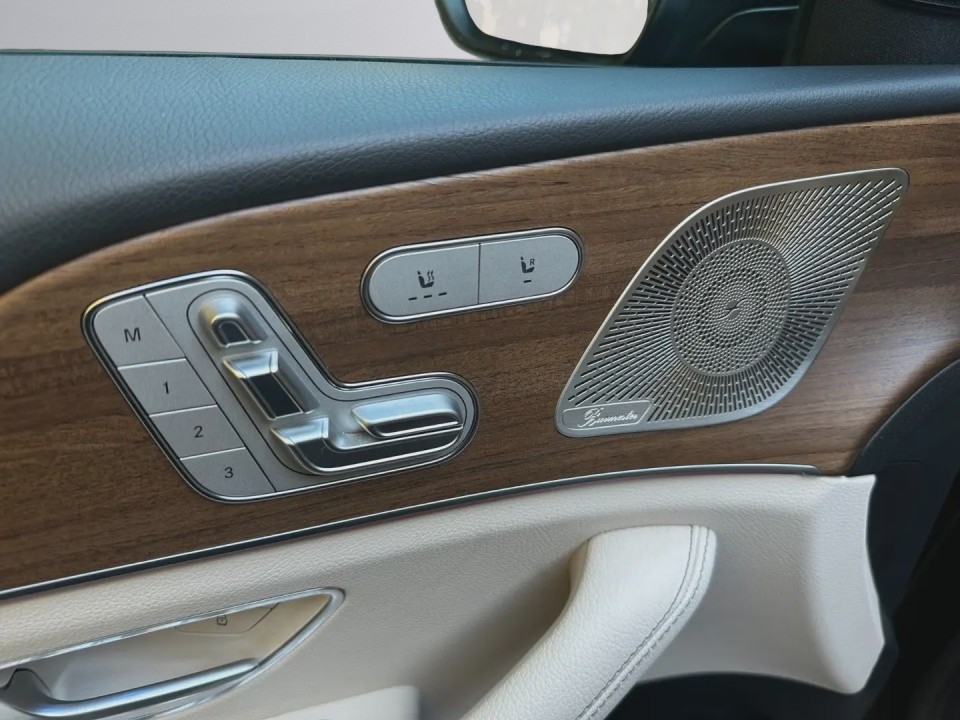 Mercedes-Benz GLE 300d 4MATIC - foto 11