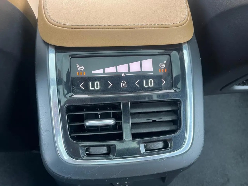 Volvo XC90 T8 Recharge AWD Ultimate Bright - foto 23